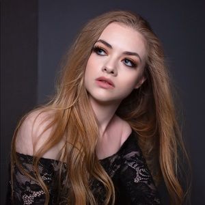 Meet your Posher, Danaya